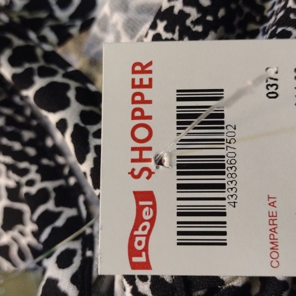 New, Michael Kors, black& white snake print dress, size 1X - Picture 4 of 6